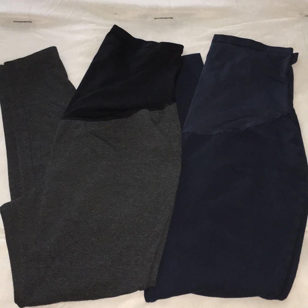 2 Pair of Old Navy Maternity Leggings